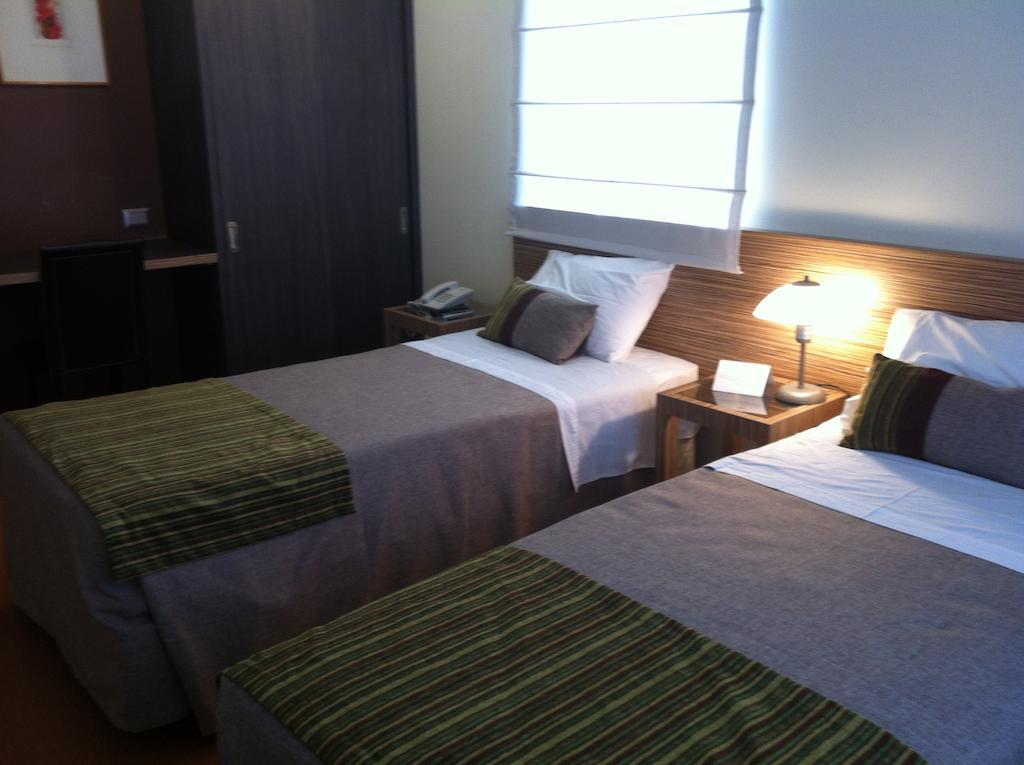 Rq Bosque Tobalaba Hotel Santiago Kültér fotó
